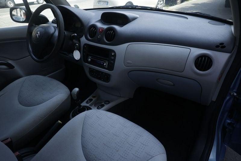 Citroën C3 Citroën C3 1.1 D&G 44KW ANNO 2003