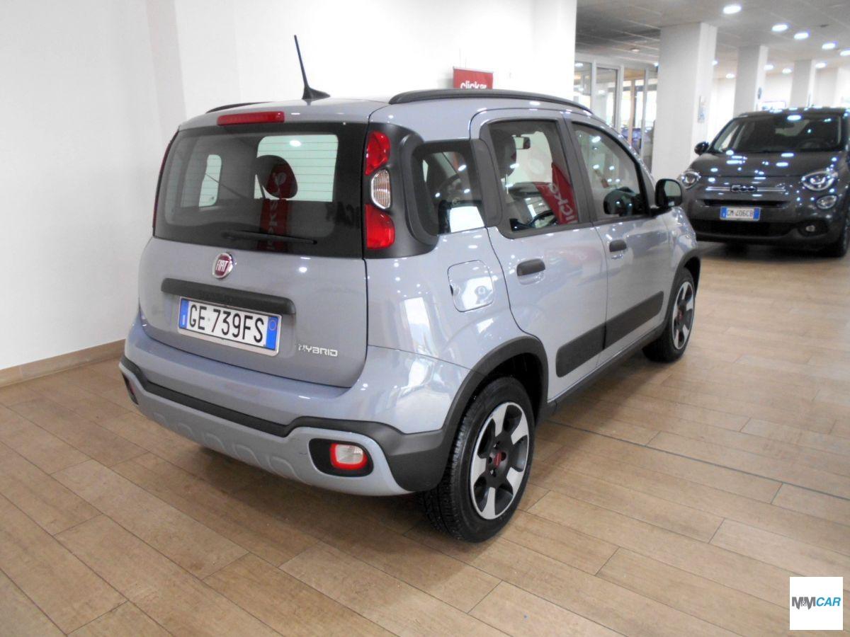 FIAT - Panda - 1.0 FireFly S&S Hybrid Cross