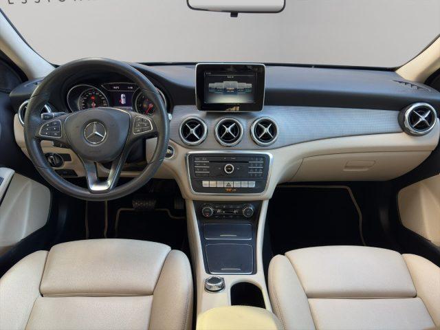 MERCEDES-BENZ GLA 220 CDI Automatic 4Matic Premium