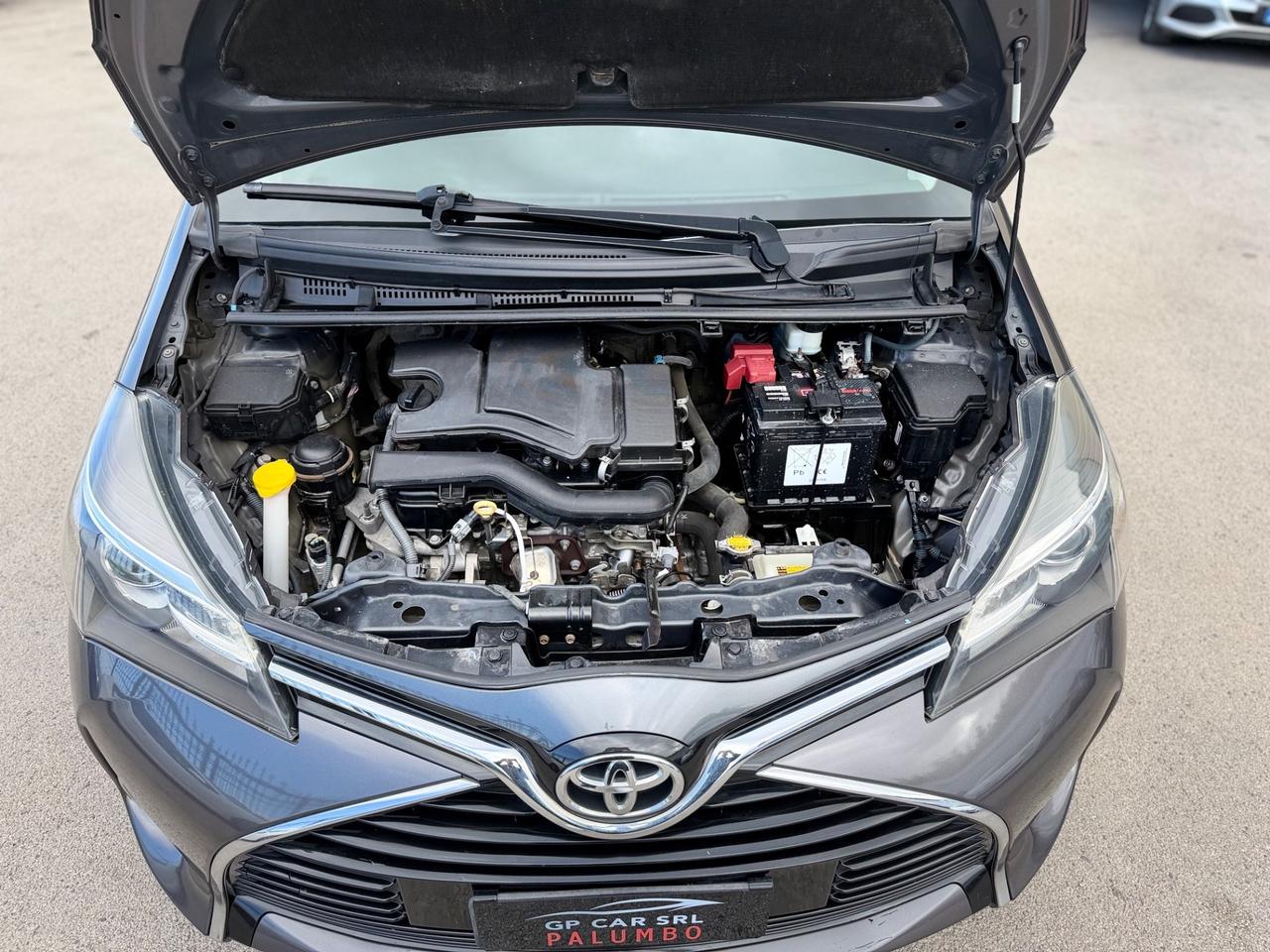 Toyota Yaris 1.0 5 porte Lounge COME NUOVA