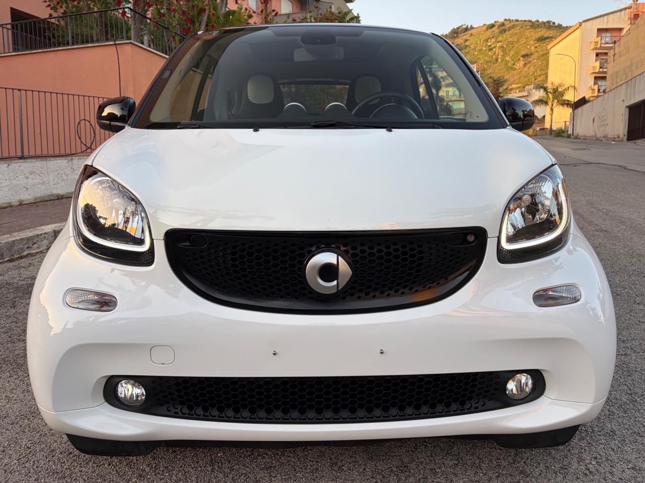 Smart ForTwo 1000 62 kW coupé passion