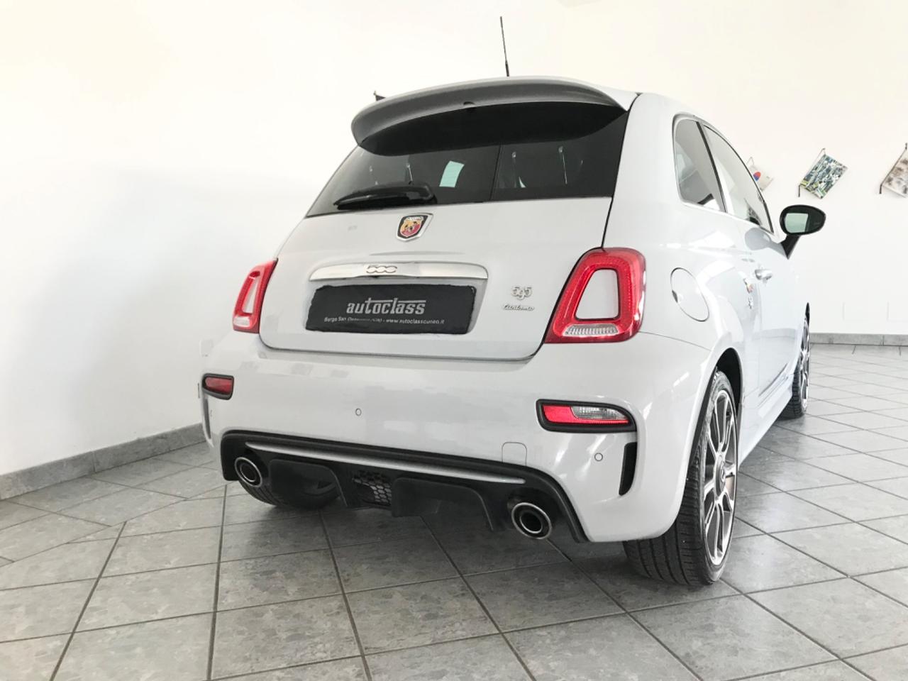 Abarth 595 1.4 Turbo T-Jet 165 CV Turismo