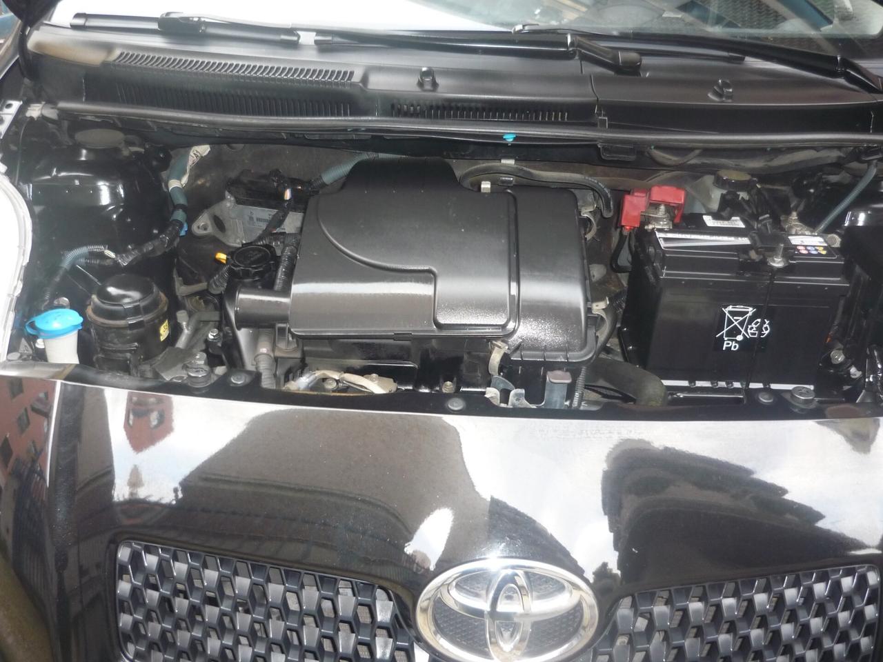 Toyota Yaris 1.0 5 porte Sol