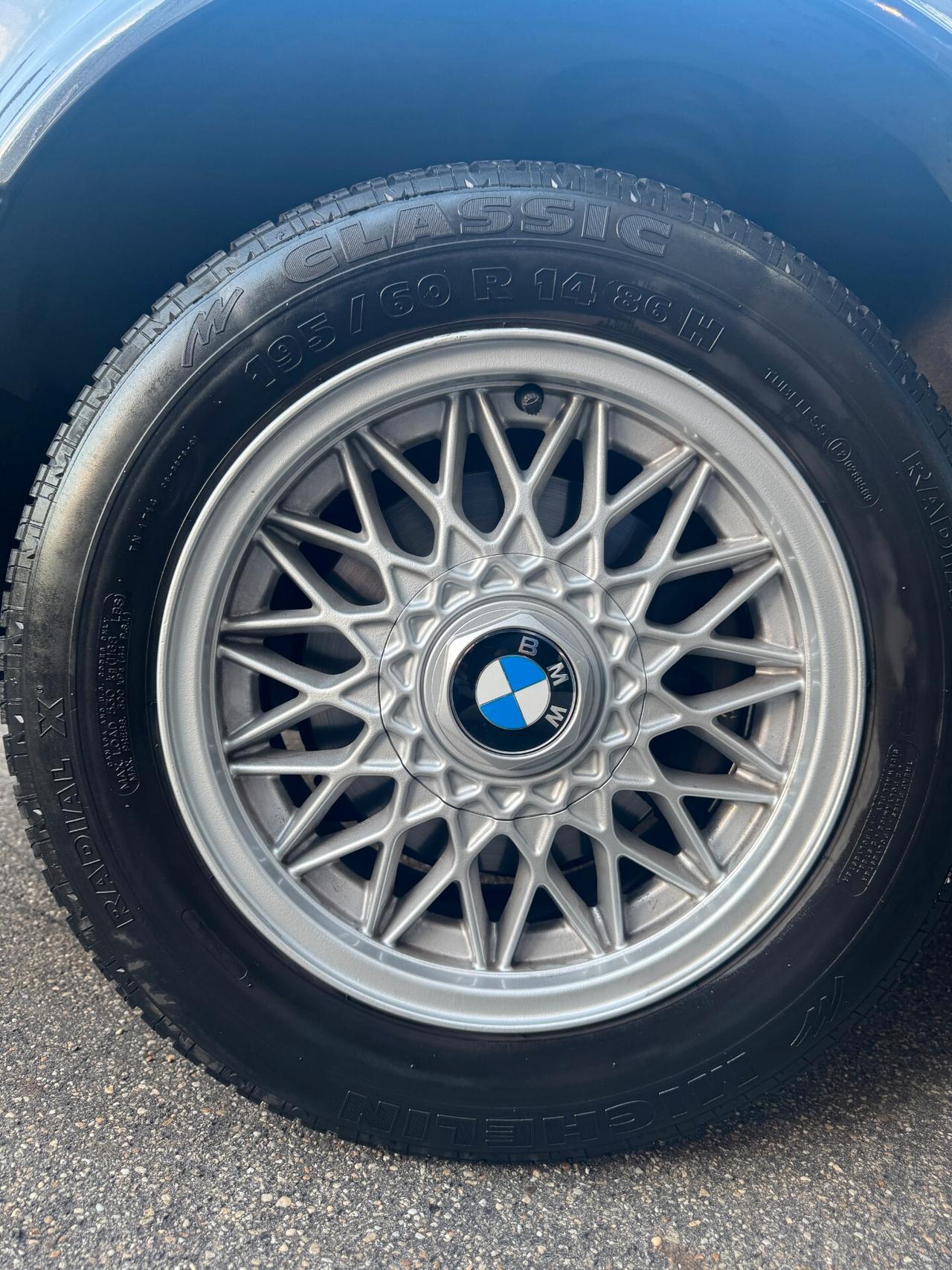 Bmw E30 320i Touring 6 cilindri UNICOPROPRIETARIO