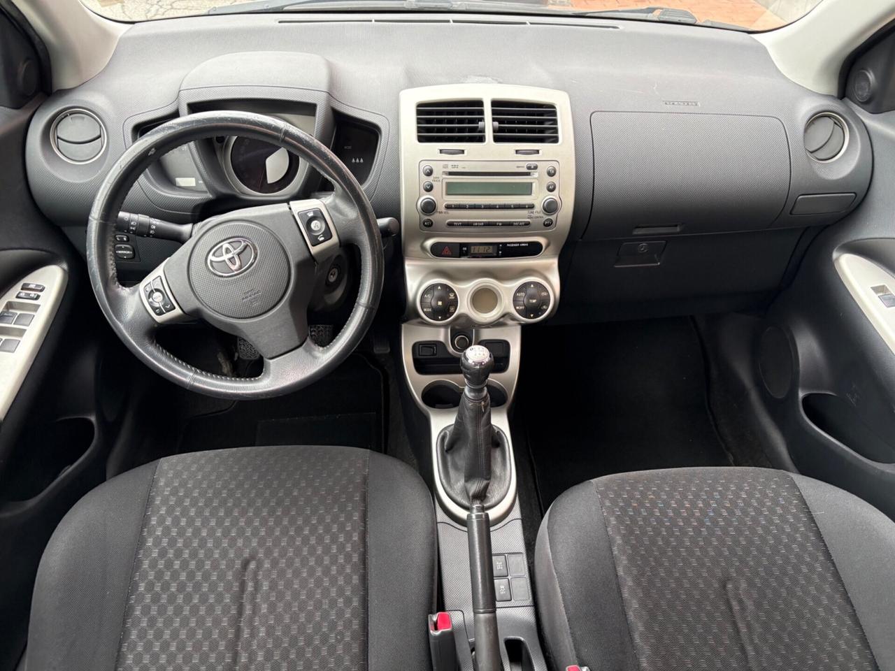 Toyota Urban Cruiser 1.4 D-4D 4X4