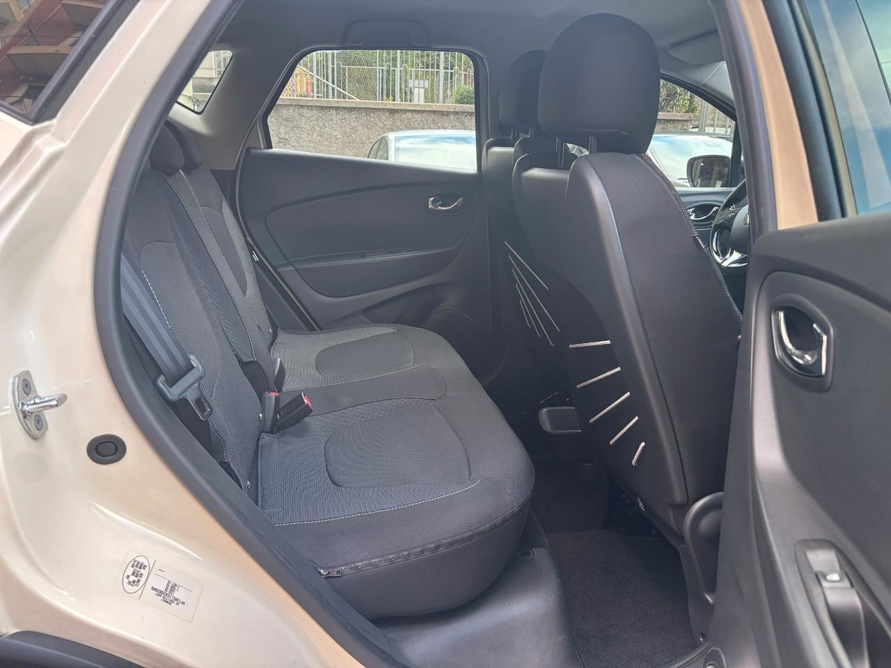 Renault Captur 1.5 dCi 8V 90 CV EDC Energy R-Link PREZZO REALE