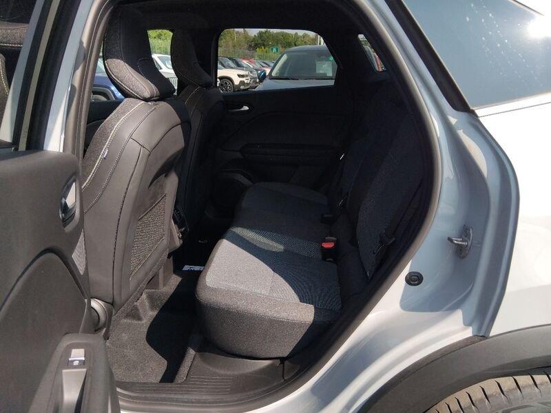 Renault Symbioz techno E-Tech full hybrid 145