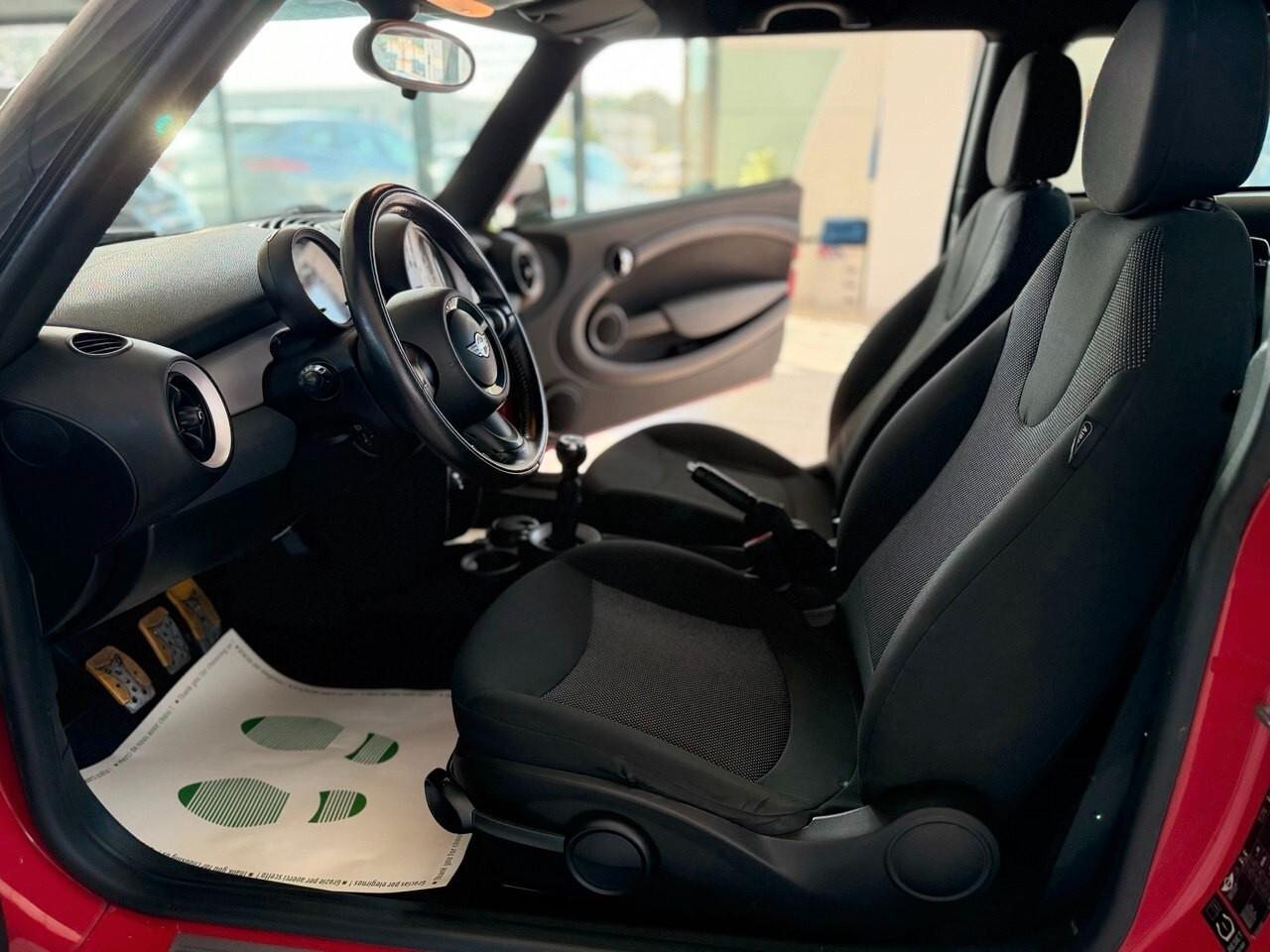 Mini 1.6 16V Cooper