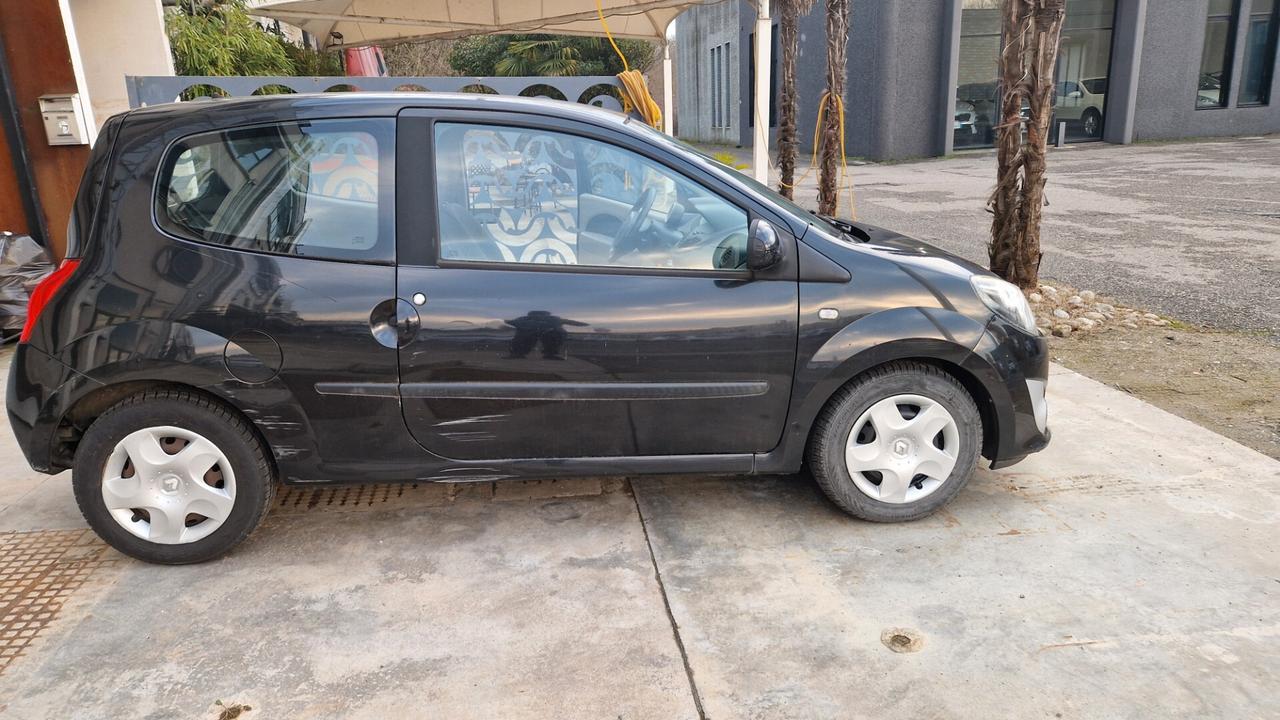 Renault Twingo 1.2 16V Initiale
