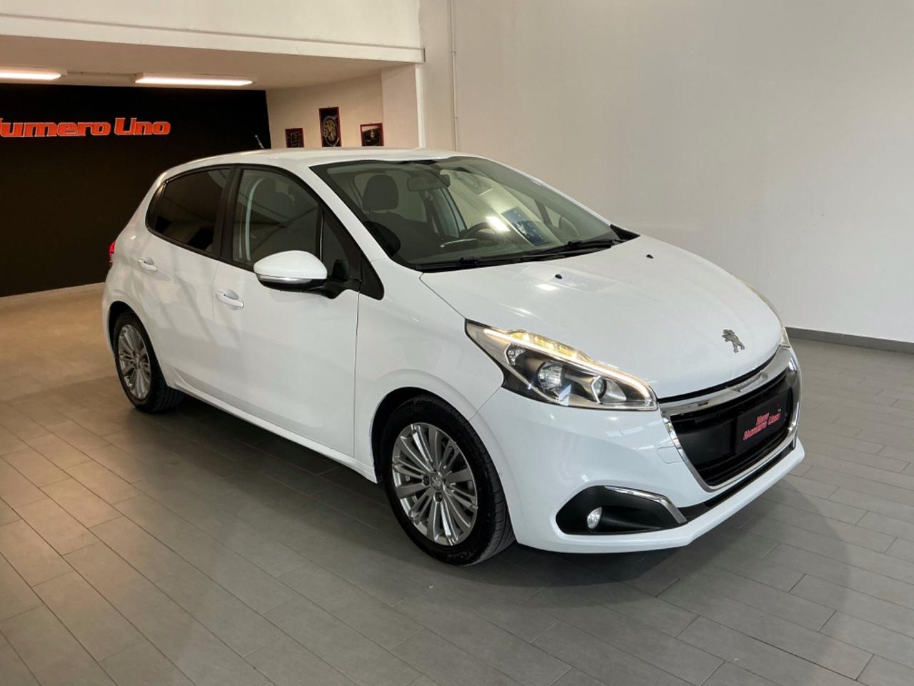 Peugeot 208 BlueHDi 75 5 porte Allure NEOPATENTATI