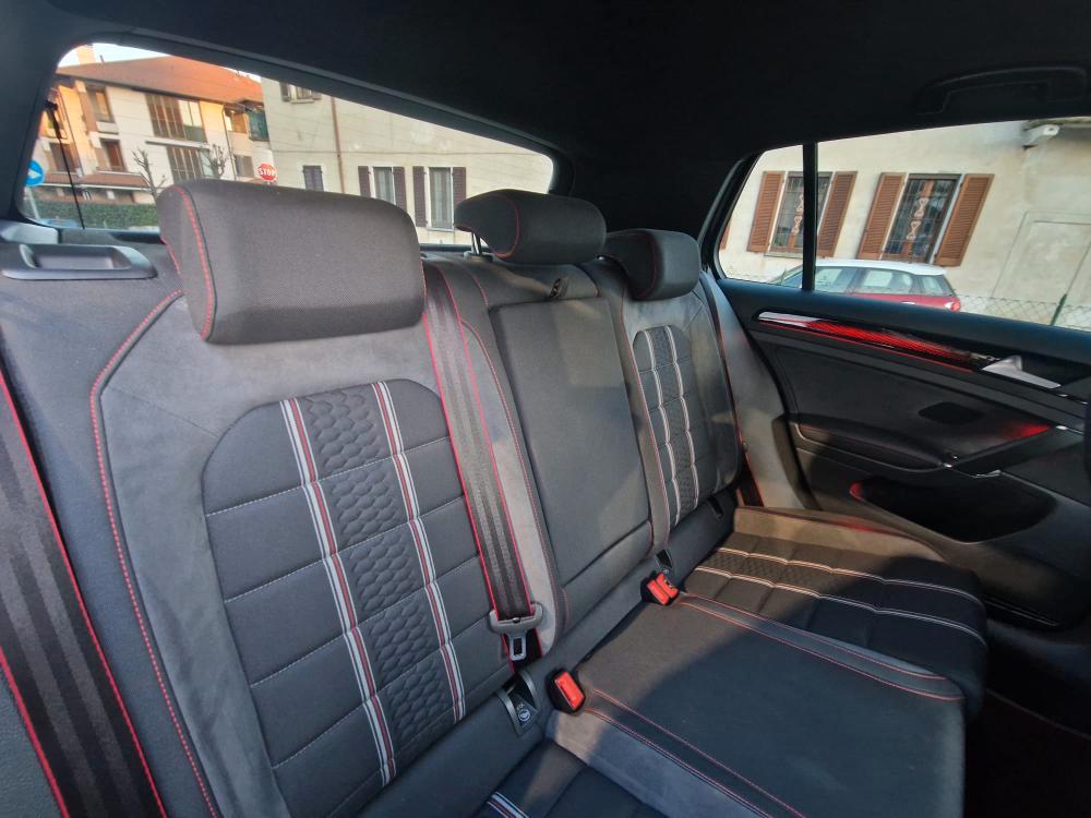 VOLKSWAGEN GOLF 7 GTI CLUB SPORT