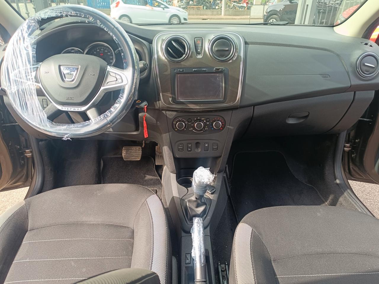 Dacia Sandero 0.9 TCe 12V 90CV Start&Stop Easy-R Lauréate