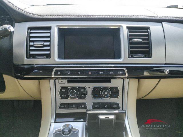 JAGUAR XF 2.2 D 190 CV - MOTORE ROTTO - PER OPERATORI DEL SE