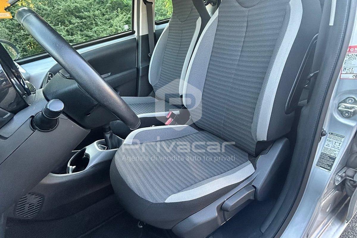 TOYOTA Aygo Connect 1.0 VVT-i 72 CV 5 porte x-cool