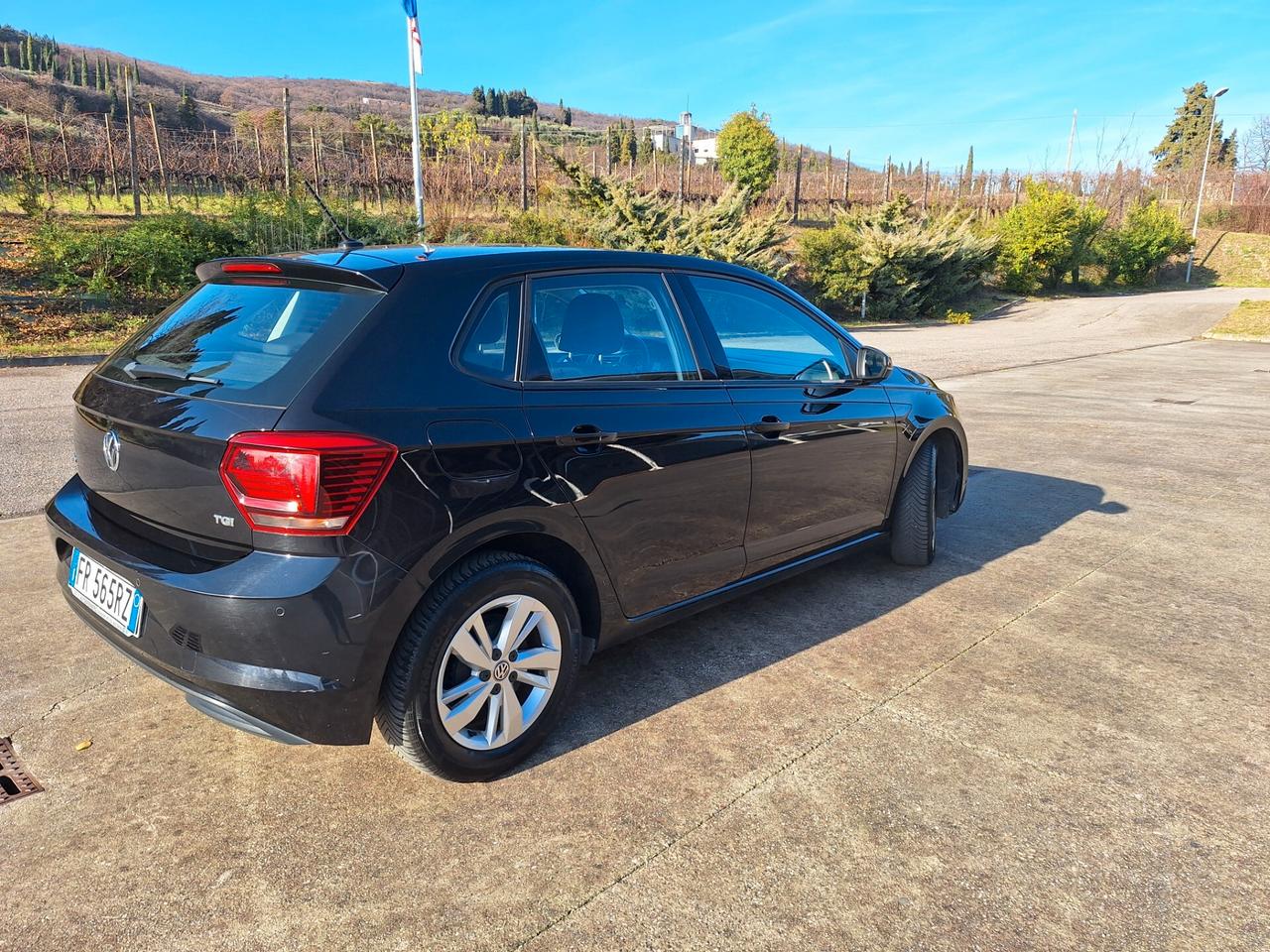 Volkswagen Polo 1.0 TGI 5p. Highline. DISTRIBUZIONE NUOVA