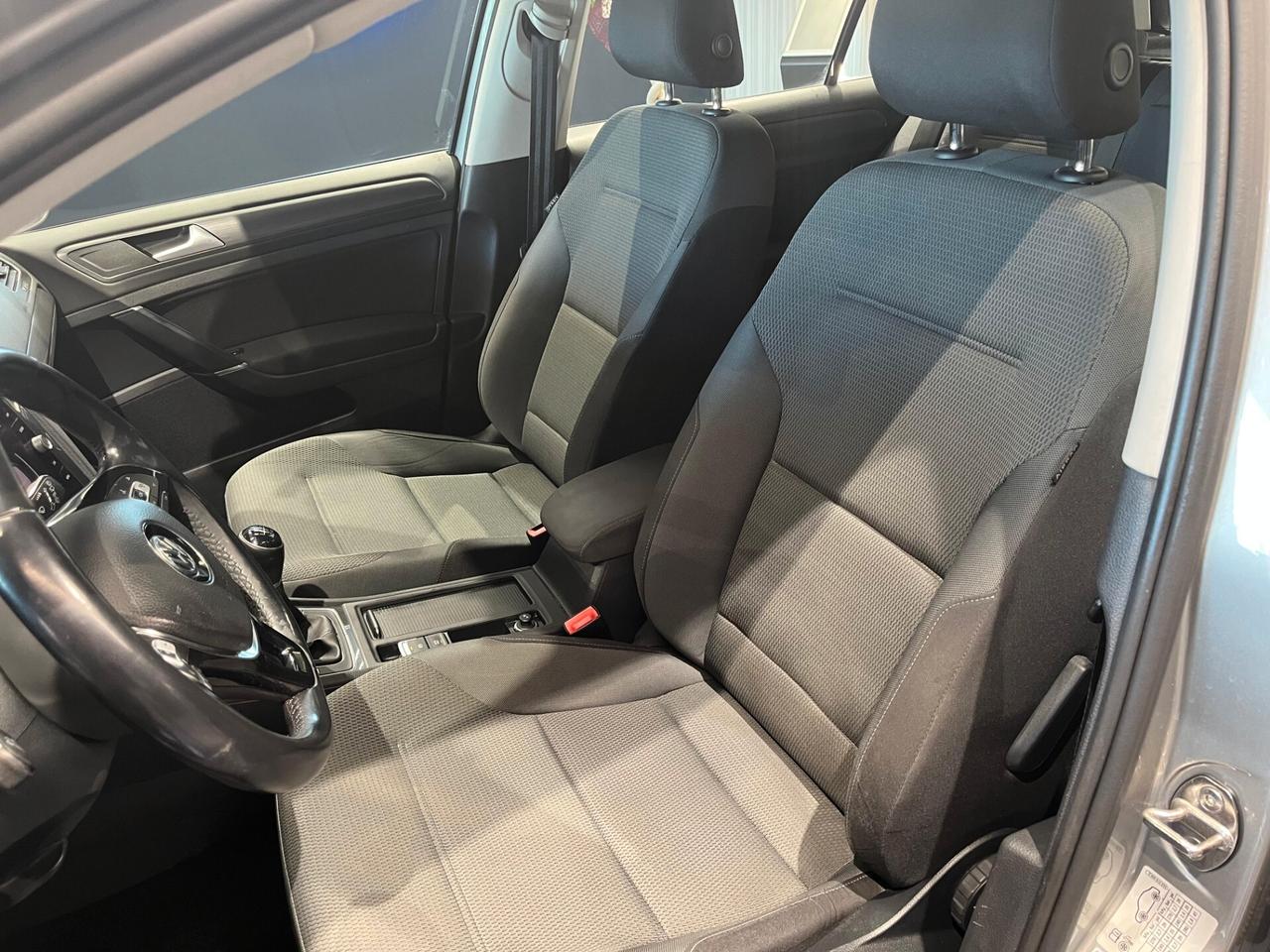 Volkswagen Golf VII 1.5 TGI 5p. Trendline BlueMotion Technology