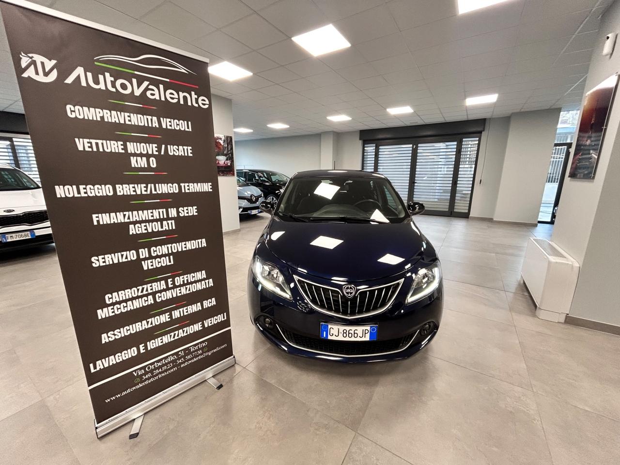 Lancia Ypsilon Gold 1.0 Hybrid 69cv 2022 km 62000