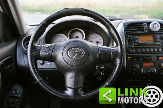 TOYOTA RAV 4 2.0 Tdi 116CV D-4D 5 Porte ? 2003