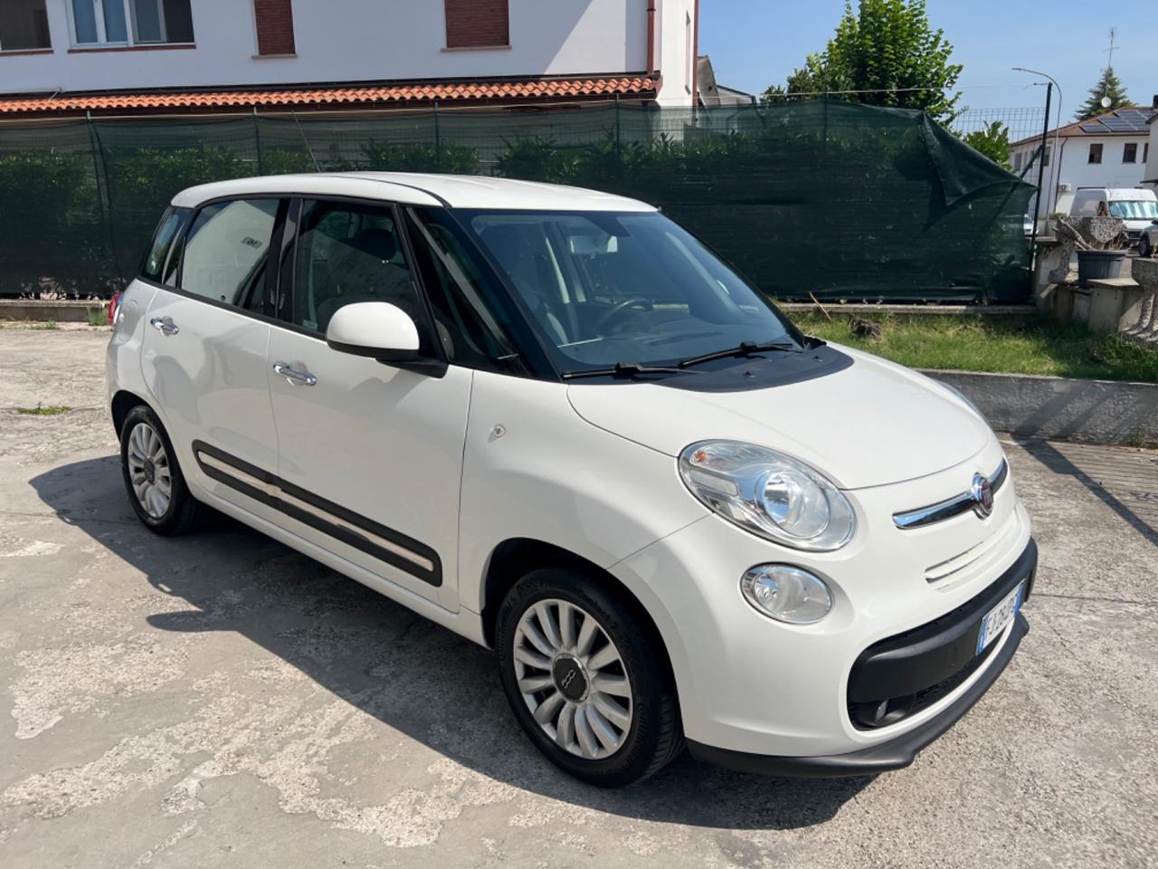 Fiat 500L 1.3 Multijet 95 CV Ottimo Stato Bassi Consumi Neopatentati