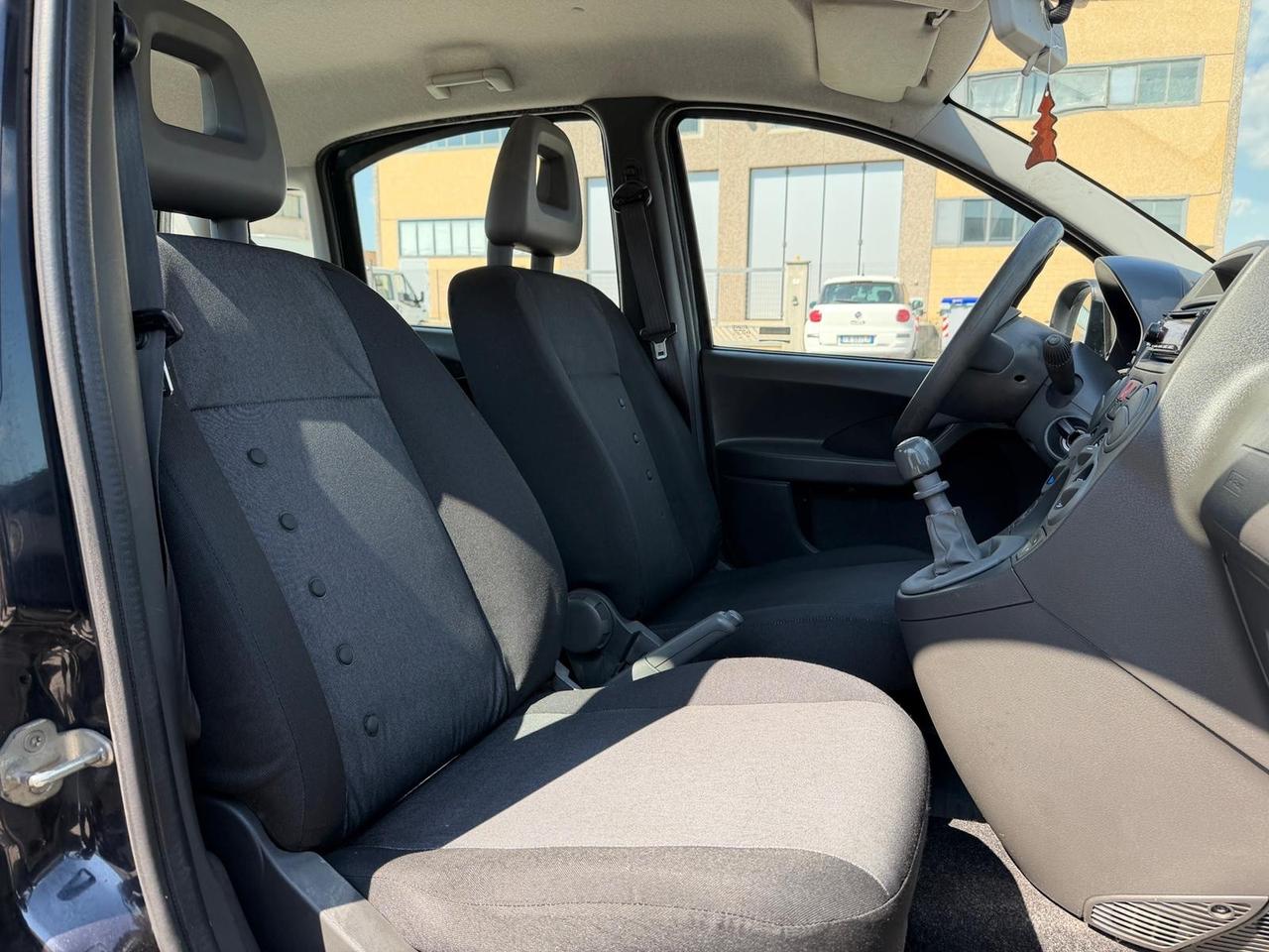 Fiat Panda 1.2 Emotion 127000 KM