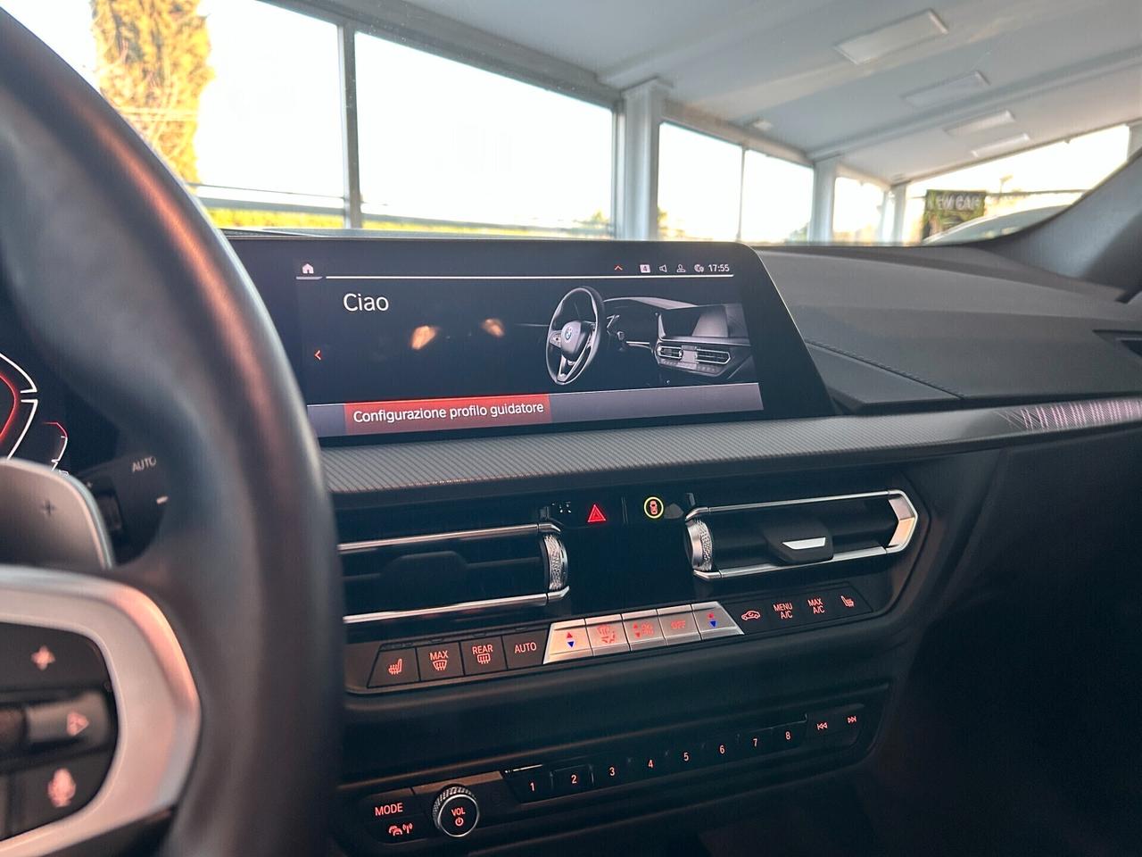 Bmw 120 120d 5p. Msport auto LED 18" NAVI