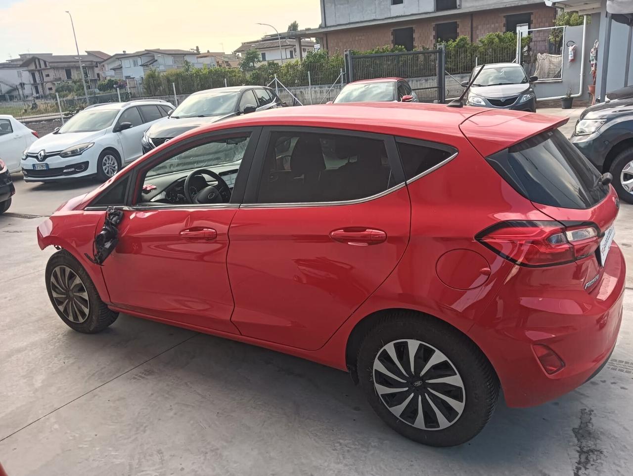 Ford Fiesta 1.1 75 CV 5 porte Titanium POCO SINISTRATA