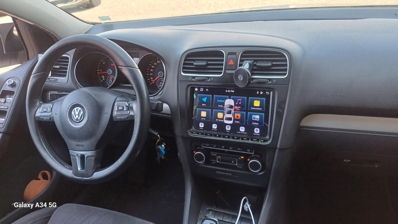 Volkswagen Golf 1.6 TDI DPF DSG 5p. Highline