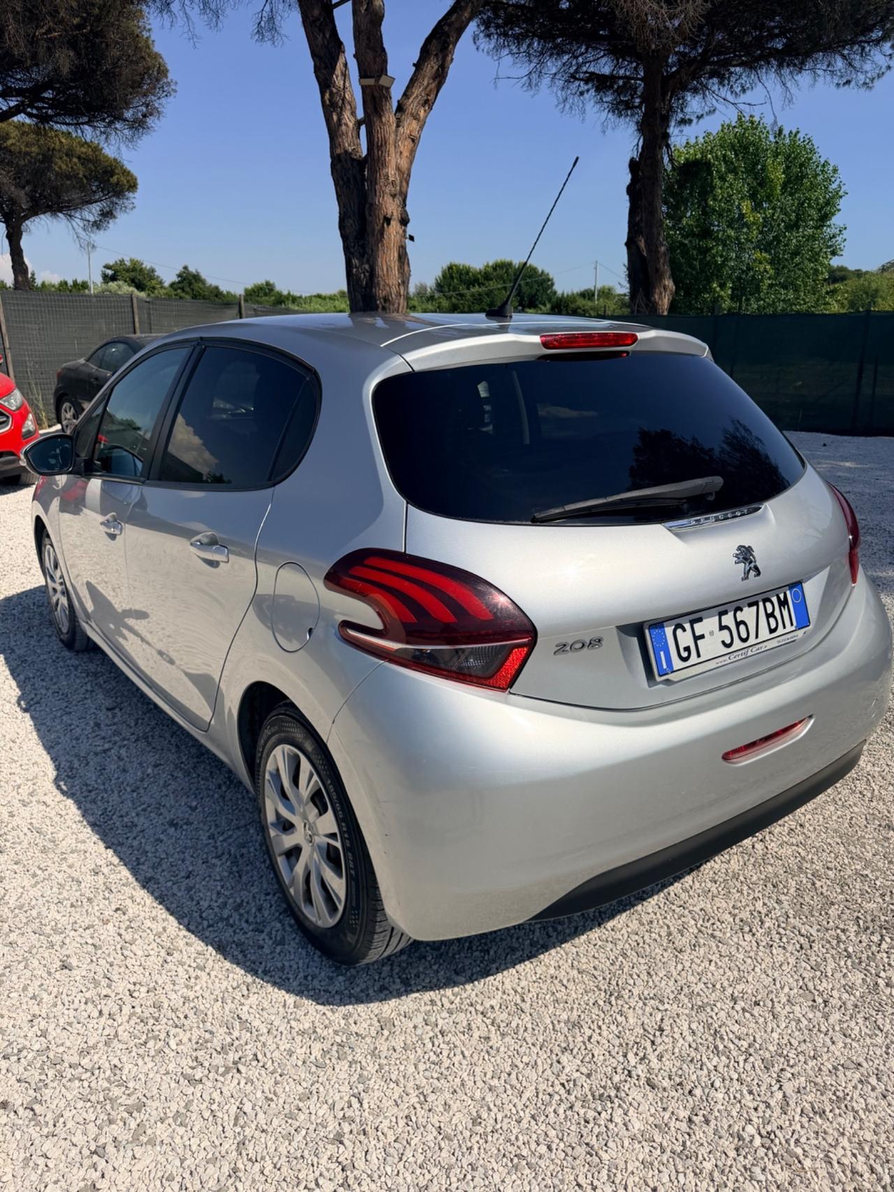 Peugeot 208 BlueHDi 100 S&S 5 porte Allure