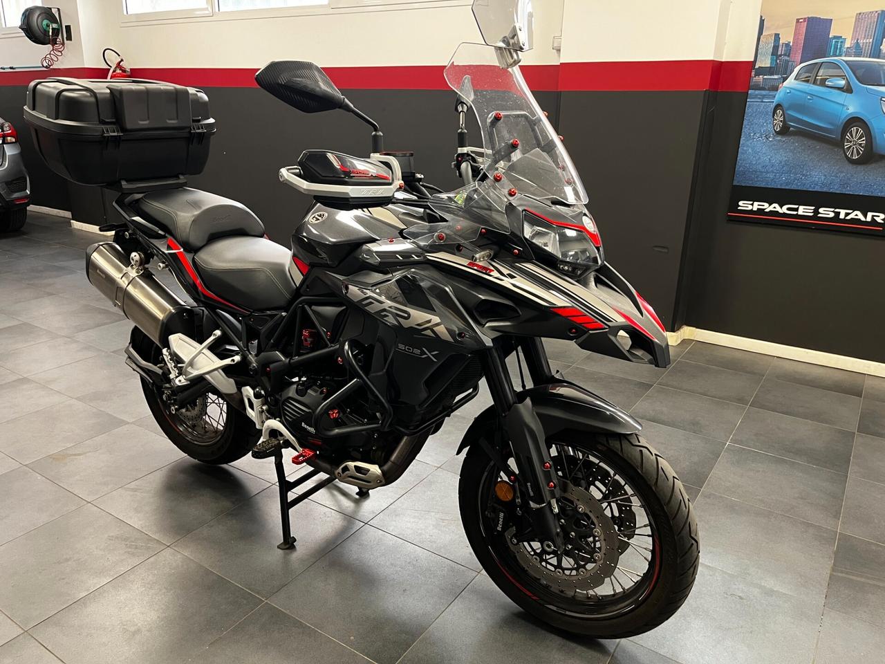 Benelli TRK 502 X
