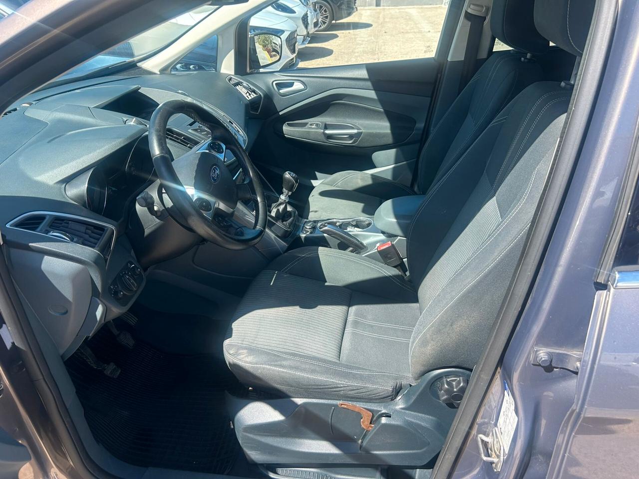 FORD C MAX TITANIUM