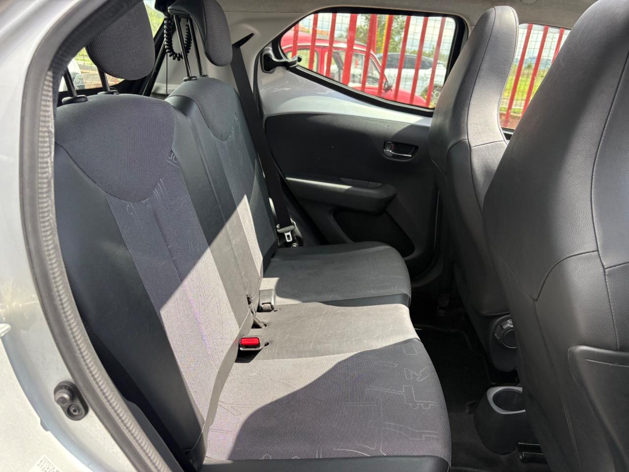 TOYOTA AYGO 2016 CABRIO