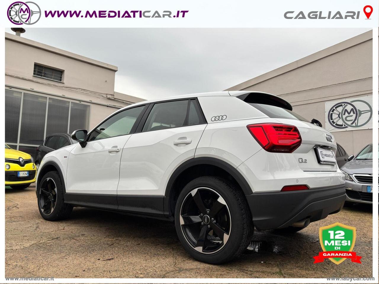 AUDI Q2 30 TDI S tronic Identity Black