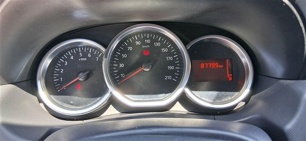 Dacia Duster 1.6 Laureate 4x2