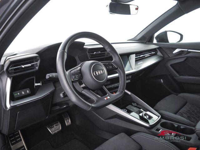 AUDI A3 40 TDI quattro S tronic S line edition