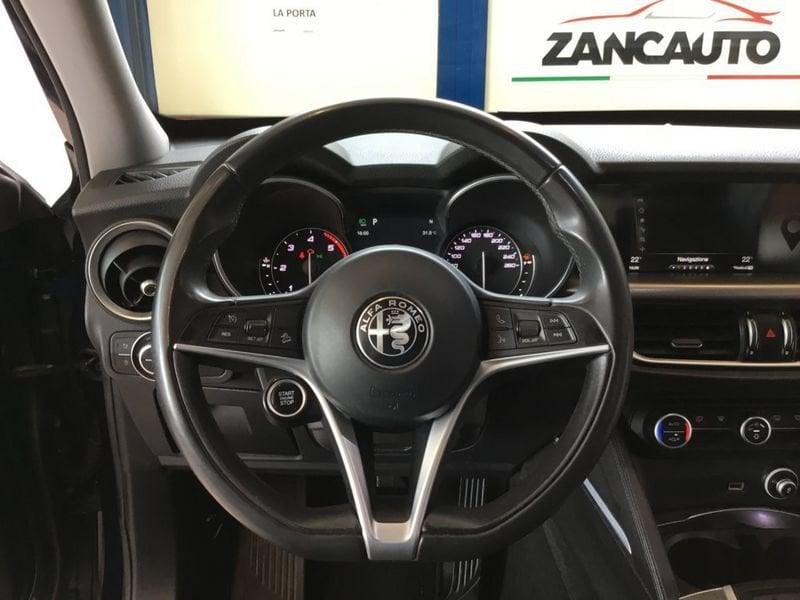 Alfa Romeo Stelvio 2.2 T-Diesel 210 CV AT8 Q4 Executive GANCIO TRAINO