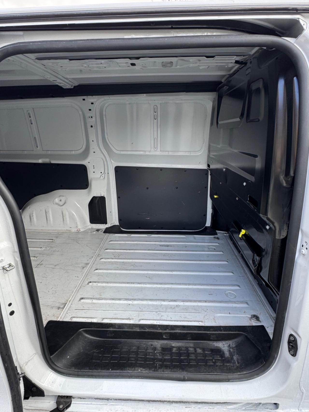 Opel Vivaro 1.5 Diesel 120CV S&S PL-TN M Furgone Enjoy