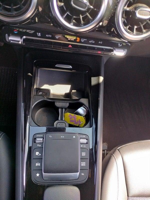 Mercedes-Benz GLB GLB 180 d Automatic Sport