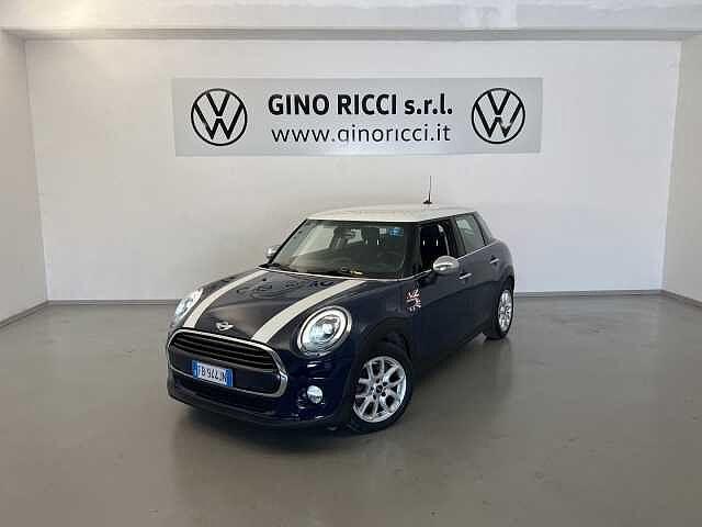 MINI Mini Mini 1.5 Cooper D Business XL 5 porte