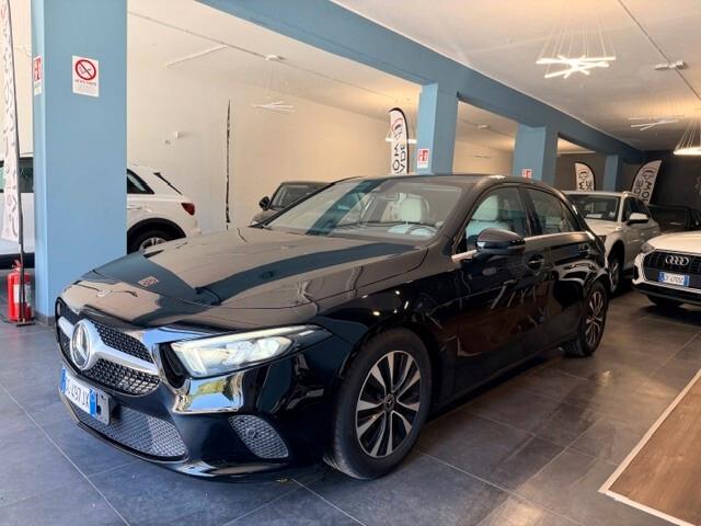 Mercedes-benz A 180 d Automatic Business Extra