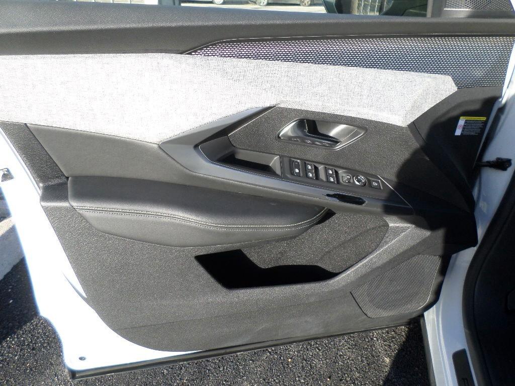 Peugeot 3008 Hybrid 136 e-DCS6 GT