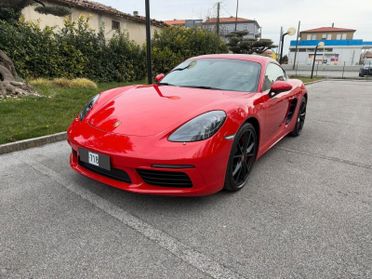 Porsche Cayman 718 S