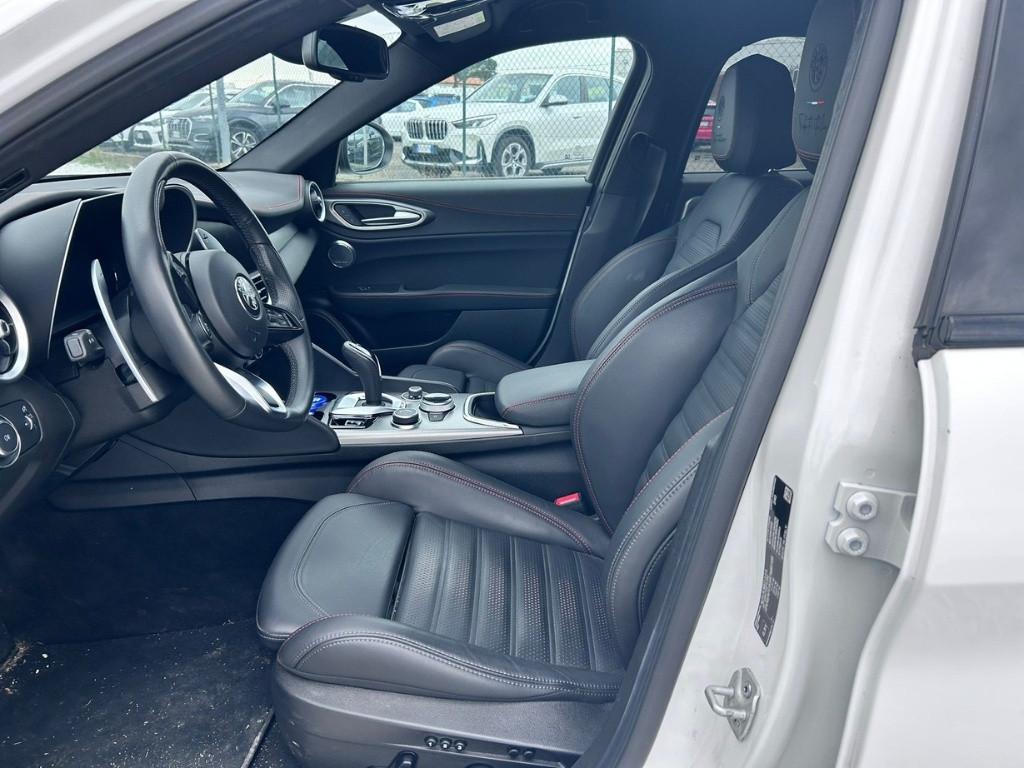 ALFA ROMEO Giulia 2023 - Giulia 2.2 t Competizione Q4 210cv auto