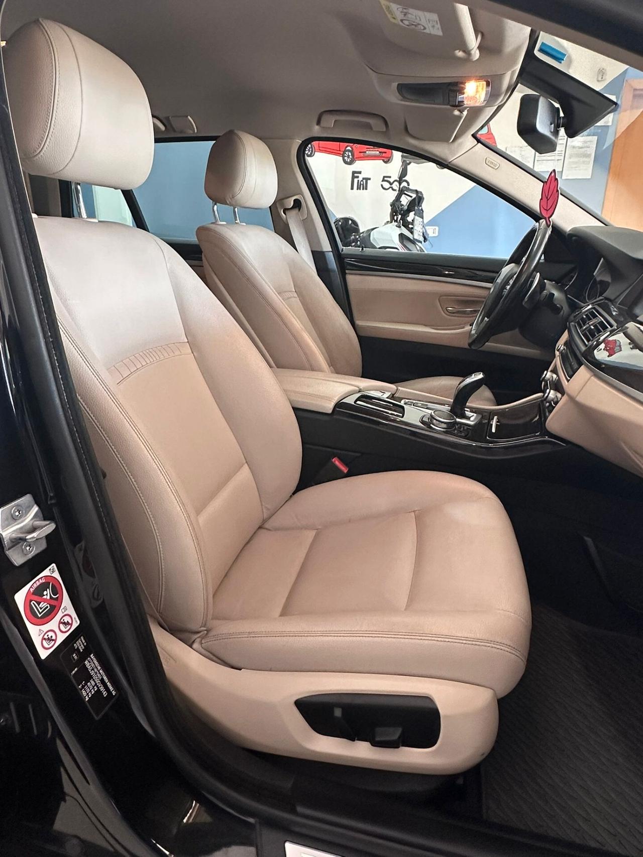 Bmw 525 525d xDrive Touring Luxury