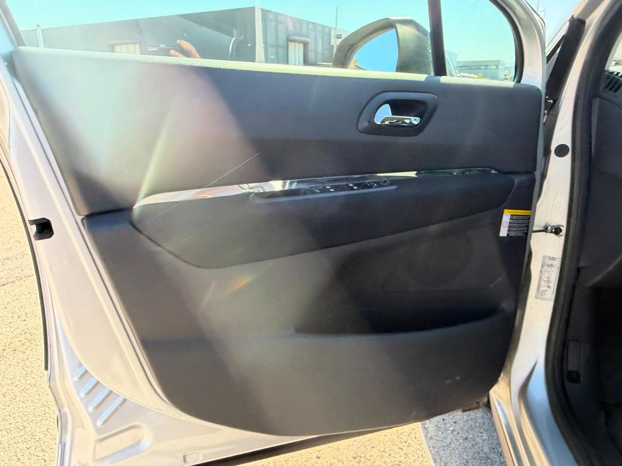 Peugeot 3008 HDi Tecno GARANZIA 12 MESI