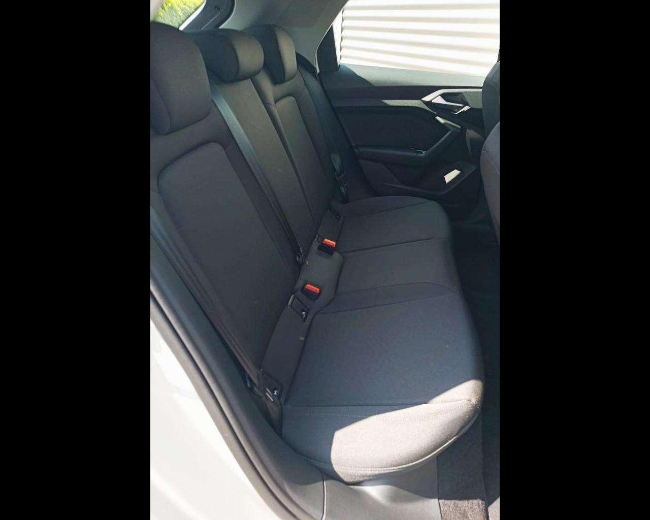 AUDI A1 SPORTBACK 25 TFSI BUSINESS