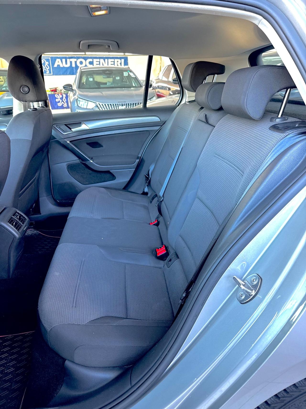 Volkswagen Golf 1.6 TDI 115 CV 5p. Business BlueMotion Technology