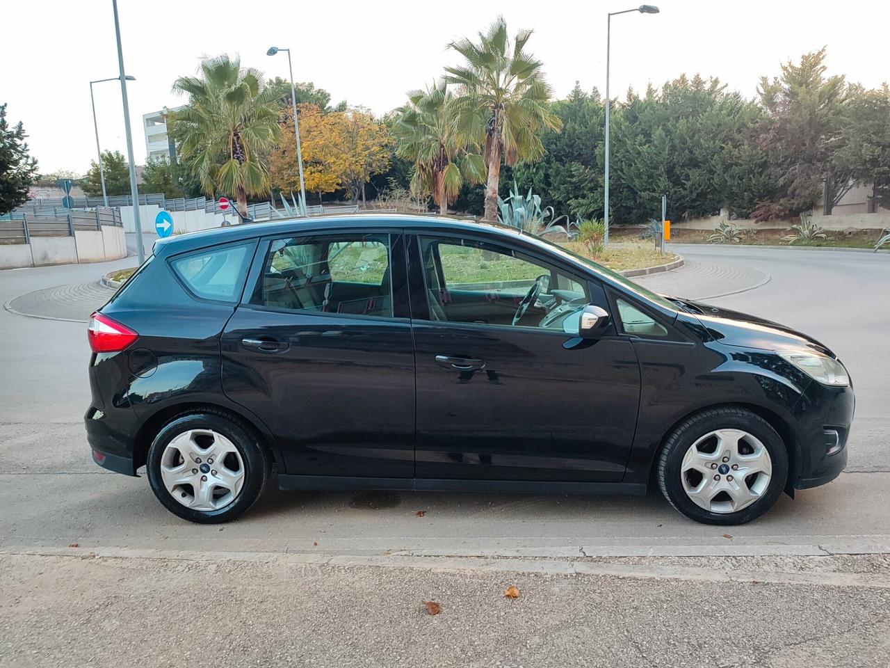 Ford C-Max 1.6 TDCi 115CV 2015!!