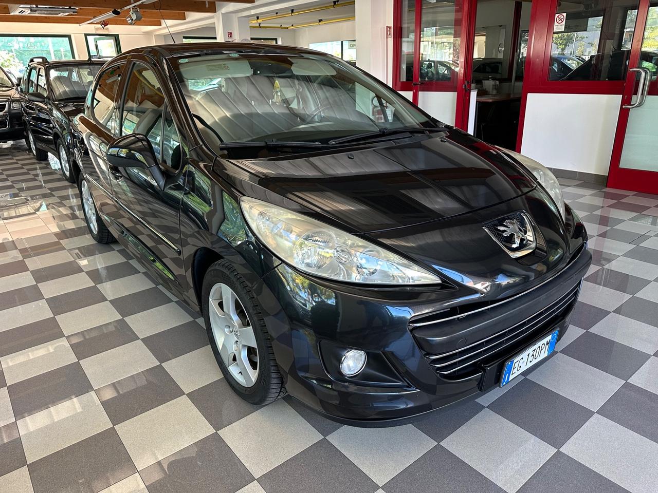 Peugeot 207 1.6 8V HDi 112CV 5p. Allure