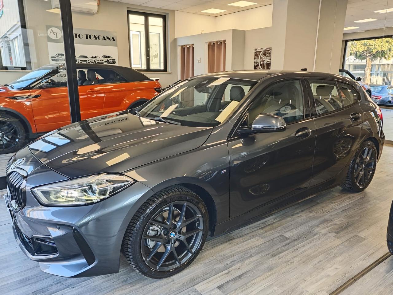 Bmw 118 118i 5p. Msport