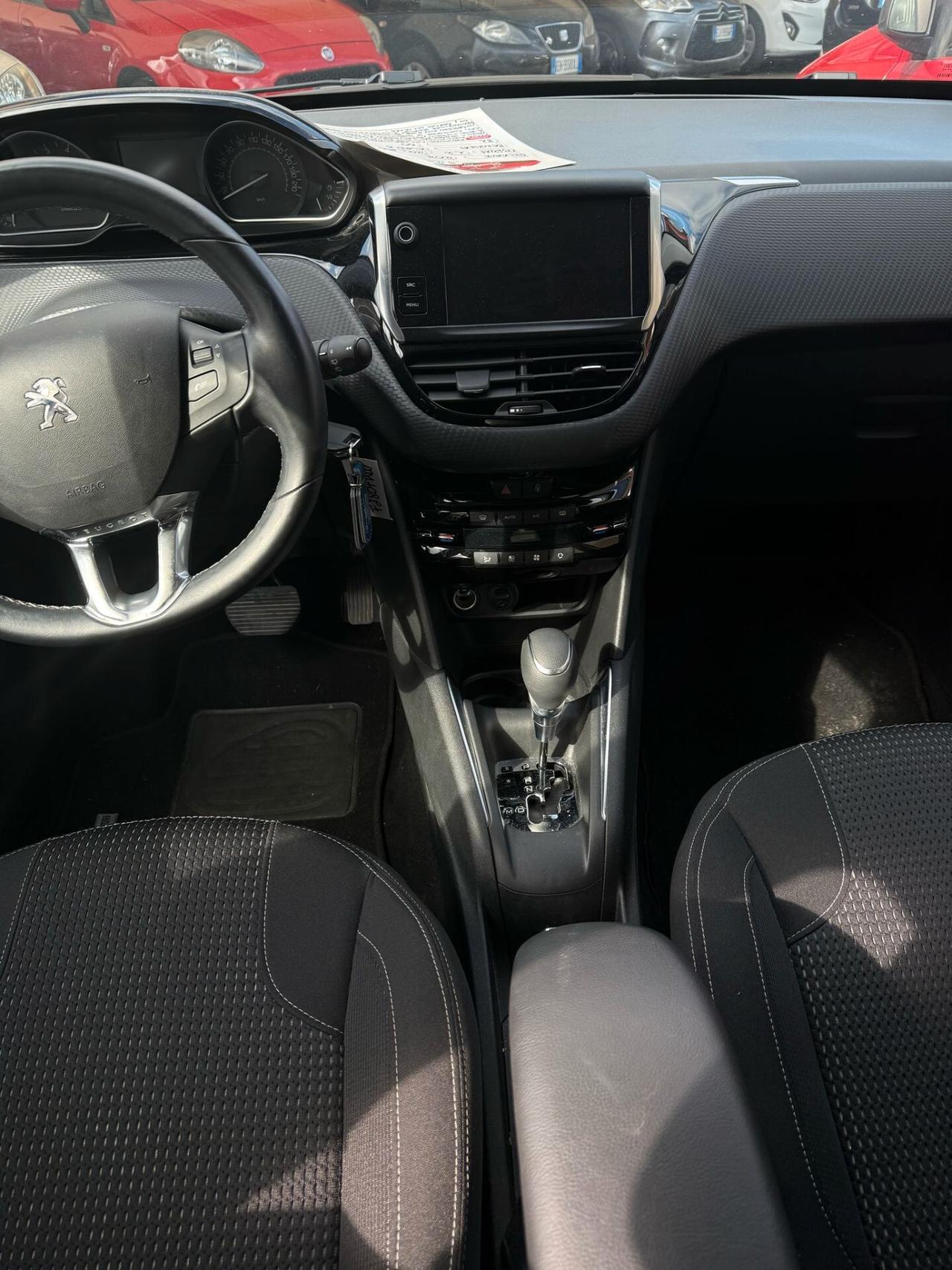 PEUGEOT 208 CON SOLI 20 MILA KM! AUTOMATICA!